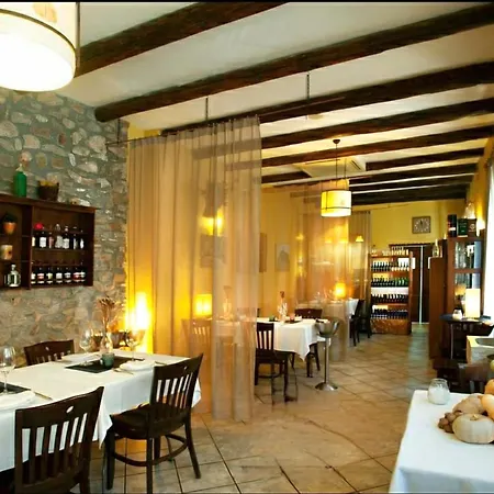 Hotel Vía Natura Rural Gastronómico 3*